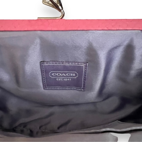 Rare Coach Limited Edition Jeweled Kisslock Wristlet Clutch Bag Hot Pink Brown - Picture 9 of 13